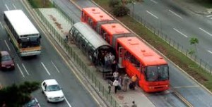 Transporte-publico-sostenible-en-Curitiba-Brasil